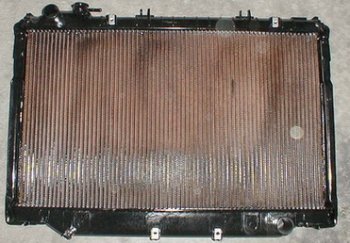 13 299 р. LANDCRUISER РАДИАТОР ОХЛАЖДЕН 4.2 (дизель) MT BODYPARTS tylan92-913  с доставкой в г. Воронеж. Увеличить фотографию 1