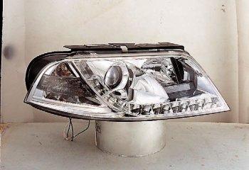 31 499 р. PASSAT ФАРА Л+П (КОМПЛЕКТ) ТЮНИНГ ЛИНЗОВАН (DEVIL EYES) (SONAR) ВНУТРИ ХРОМ SONAR vwpas01-005h-n  с доставкой в г. Воронеж. Увеличить фотографию 1