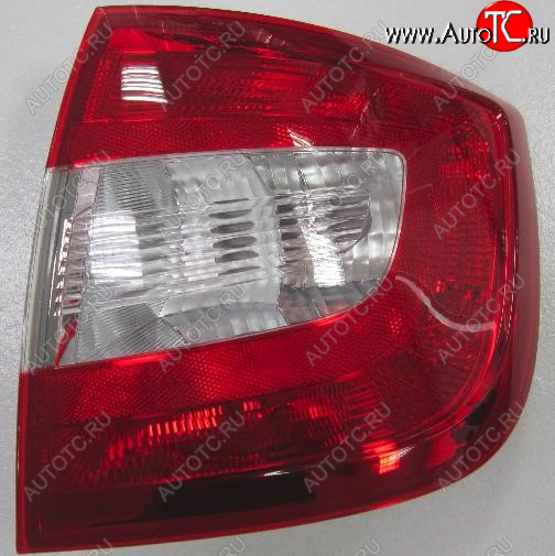8 199 р. Правый фонарь DEPO Skoda Rapid NH3 дорестайлинг лифтбэк (2012-2017)  с доставкой в г. Воронеж