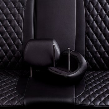 18 349 р. Комплект чехлов для сидений (РЗС 40/60, 3Г, Орегон) БАЙРОН Lord Autofashion  Audi A3  8PA хэтчбэк 5 дв. (2003-2013) дорестайлинг, 1-ый рестайлинг, 2-ой рестайлинг, 3-ий рестайлинг (черный , вставка черная, строчка черная)  с доставкой в г. Воронеж. Увеличить фотографию 7