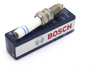 739 р. Свеча зажигания VAG 1.01.6 15- CWVACWVBVHYACHYB BOSCH 0241135520  с доставкой в г. Воронеж. Увеличить фотографию 1