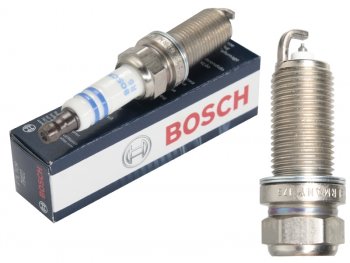 1 379 р. Свеча зажигания TOYOTA AURISCOROLLAPREMIOYARIS 06- BOSCH 0242229708  с доставкой в г. Воронеж. Увеличить фотографию 1