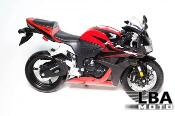 1 599 р. Модель мотоцикла Honda CBR600RR 07-08 Красно-Черного цвета масштаб 112  пм-00002214  с доставкой в г. Воронеж. Увеличить фотографию 1