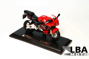 1 299 р. Модель мотоцикла Honda CBR600RR 03-04 Красно-Черного цвета масштаб 118  лб-00000332  с доставкой в г. Воронеж. Увеличить фотографию 1
