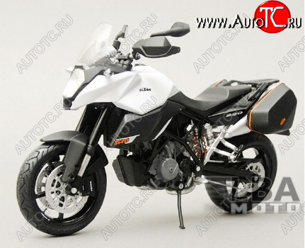 1 599 р. Модель мотоцикла KTM 990SM Белого цвета масштаб 112  пм-00002496  с доставкой в г. Воронеж