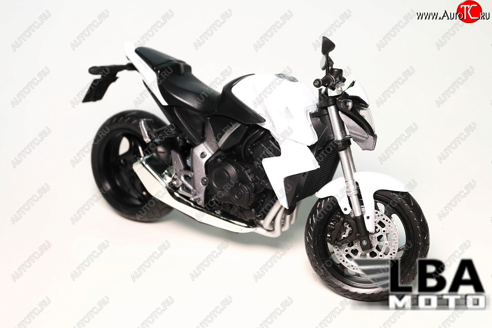 1 599 р. Модель мотоцикла Honda CB 1000R Hi-Res Белого цвета масштаб 112  пм-00000840  с доставкой в г. Воронеж
