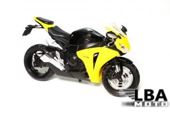 1 599 р. Модель мотоцикла Honda CBR1000RR 08-11 Желто-Черный масштаб 1 12  пм-00000846  с доставкой в г. Воронеж. Увеличить фотографию 1