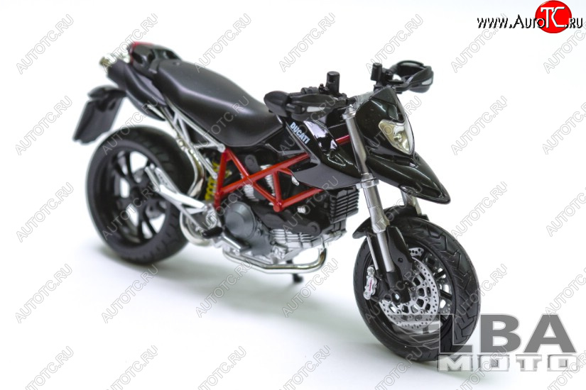 1 599 р. Модель мотоцикла Ducati Hypermotard 10 Черного цвета масштаб 112  пм-00000859  с доставкой в г. Воронеж