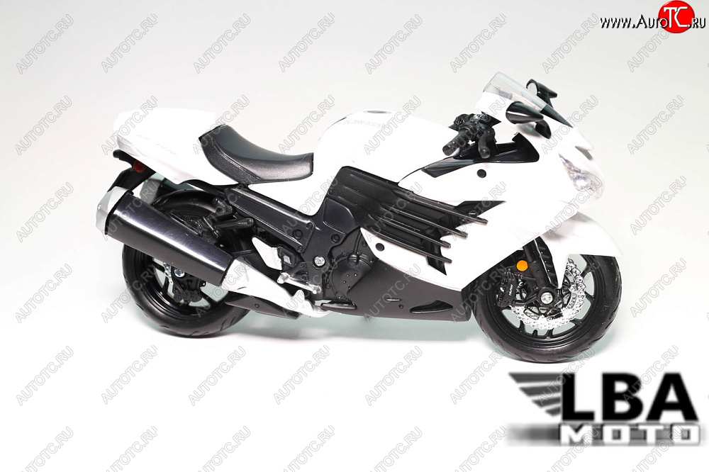 1 599 р. Модель мотоцикла Kawasaki Ninja ZX-14R Белого цвета масштаб 112  пм-00004979  с доставкой в г. Воронеж