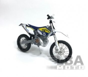1 599 р. Модель мотоцикла Husqvarna FE501 масштаб 112  пм-00016571  с доставкой в г. Воронеж. Увеличить фотографию 1