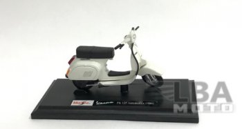 1 299 р. Модель скутера VESPA 125 Automatica 1984 масштаб 118  пм-00016579  с доставкой в г. Воронеж. Увеличить фотографию 1