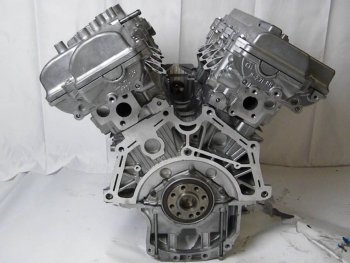 377 999 р. Двигатель Мерседес М272.921 2,5 бензин c230 w204 9417  м272.921  с доставкой в г. Воронеж. Увеличить фотографию 1
