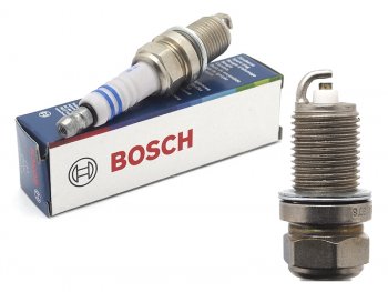 293 р. Свеча зажигания SR18DE,SR20DE,VG30E BOSCH 0242236561  с доставкой в г. Воронеж. Увеличить фотографию 1