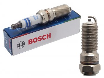 729 р. Свеча зажигания FORD FOCUSMONDEOMAZDA 56  07- BOSCH 0242236633  с доставкой в г. Воронеж. Увеличить фотографию 1