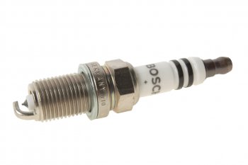 719 р. Свеча зажигания FR8DPP33+ 1.0(замена для 704,713) BOSCH BOSCH 0242230500  с доставкой в г. Воронеж. Увеличить фотографию 1