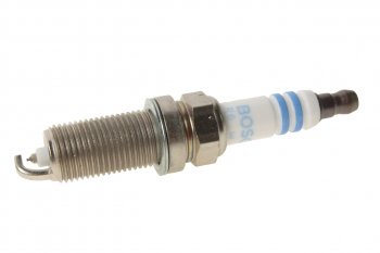 699 р. Свеча зажигания FR7SI30 MITSUBISHI Lancer (1.5) (07-) BOSCH BOSCH 0242235769  с доставкой в г. Воронеж. Увеличить фотографию 1
