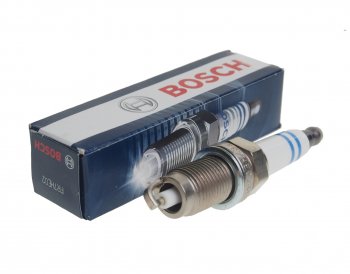 459 р. Свеча зажигания BOSCH BOSCH 0242236530  с доставкой в г. Воронеж. Увеличить фотографию 1