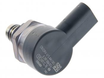 13 999 р. Клапан VW Touareg (11-) редукционный BOSCH BOSCH 0281006074 BOSCH 0281006074  с доставкой в г. Воронеж. Увеличить фотографию 2