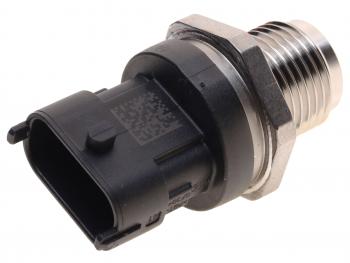 9 399 р. Датчик давления топлива AGCO SISU на рампе BOSCH BOSCH 0281006177  с доставкой в г. Воронеж. Увеличить фотографию 2