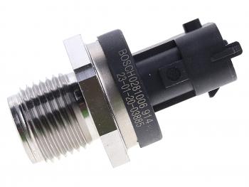 16 899 р. Датчик давления топлива ЯМЗ-53443 в рампу BOSCH BOSCH 0281006914  с доставкой в г. Воронеж. Увеличить фотографию 1