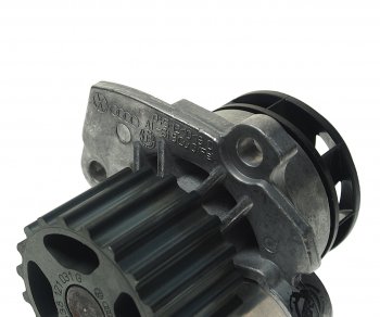 2 899 р. Насос водяной VW Polo SKODA Fabia OE VAG 045121011jx  с доставкой в г. Воронеж. Увеличить фотографию 4