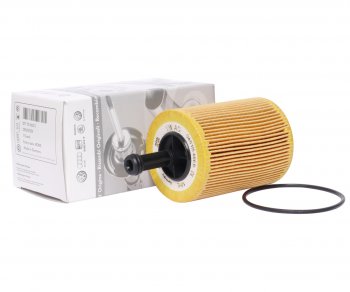 Фильтр масляный VW T5 (03-),Passat (05-),Touran,Tiguan AUDI A3,A4,A6 SKODA Octavia (TDI) OE VAG 071115562c