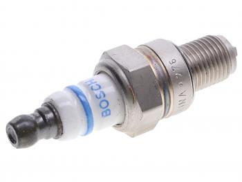 399 р. Свеча зажигания USR7AC (0.5) (газонокосилка,бензопила) BOSCH BOSCH 0242035503  с доставкой в г. Воронеж. Увеличить фотографию 2