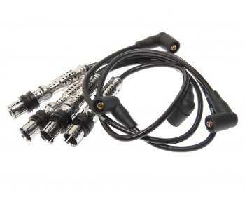 6 799 р. Провод высоковольтный AUDI A4 (94-) (1.62.0) комплект BOSCH BOSCH 0986356346  с доставкой в г. Воронеж. Увеличить фотографию 1