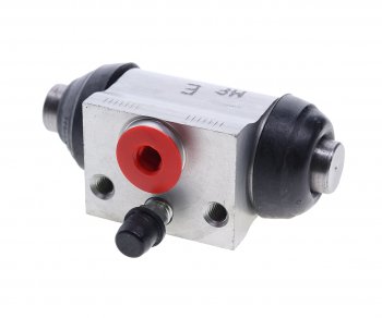 1 579 р. Цилиндр тормозной задний FORD Focus (11-) левый/правый BOSCH BOSCH 0986475989 BOSCH 0986475989  с доставкой в г. Воронеж. Увеличить фотографию 1