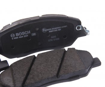 3 899 р. Колодки тормозные передние (4шт.) BOSCH KIA Sorento XM дорестайлинг (2009-2012)  с доставкой в г. Воронеж. Увеличить фотографию 2