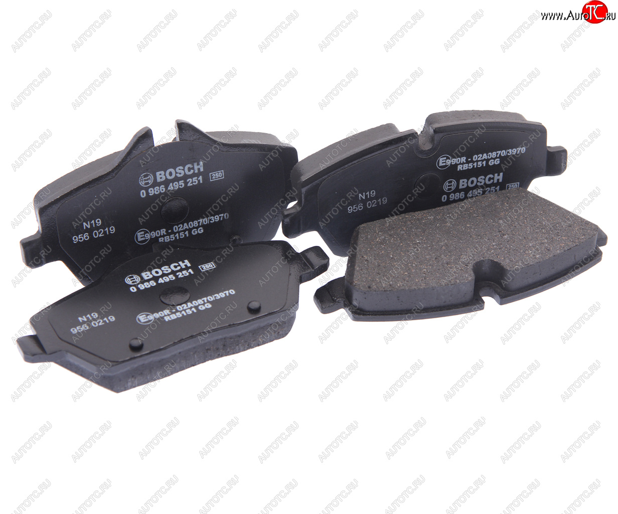2 859 р. Колодки тормозные передние (4шт.) BOSCH BMW 1 серия E81 хэтчбэк 3 дв. рестайлинг (2007-2012)  с доставкой в г. Воронеж