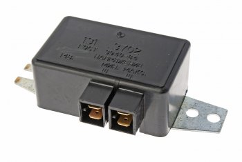1 159 р. Реле регулятор напряжения ГАЗ-3307 генератора 16.3701 (в упаковке) АВТОПРИБОР-КЗАЭ КЗАЭ 131.3702000  с доставкой в г. Воронеж. Увеличить фотографию 1