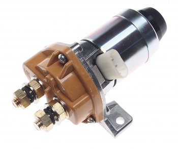 2 879 р. Выключатель массы дистанционный МАЗ 24V 50А 2-х контактный AVTOELECTRICA AVTOELECTRICA 1400.3737 ае  с доставкой в г. Воронеж. Увеличить фотографию 1