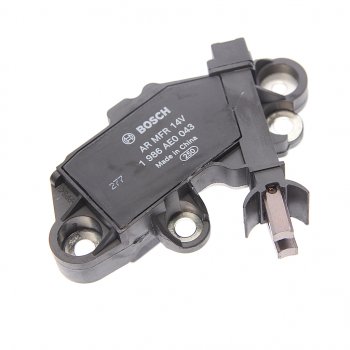 5 399 р. Реле регулятор PEUGEOT Boxer CITROEN Jumper FIAT Ducato FORD Transit напряжения генератора BOSCH BOSCH 1986ae0043  с доставкой в г. Воронеж. Увеличить фотографию 1