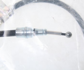 3 499 р. Трос стояночного тормоза VW Passat (96-) левый BOSCH BOSCH 1987477803 BOSCH 1987477803  с доставкой в г. Воронеж. Увеличить фотографию 2