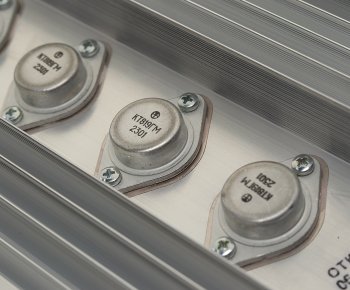 5 999 р. Преобразователь напряжения (инвертор) 24-12V 40А 320Вт ЭНЕРГОМАШ ЭНЕРГОМАШ 21.3759-07  с доставкой в г. Воронеж. Увеличить фотографию 3