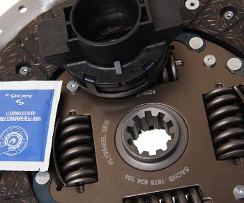 17 749 р. Сцепление ЗМЗ-406 в сборе SACHS SACHS 3000951644  с доставкой в г. Воронеж. Увеличить фотографию 3