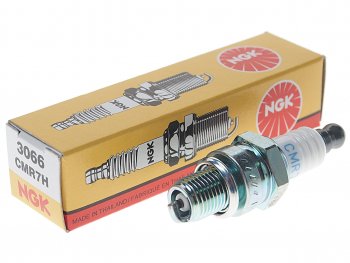739 р. Свеча зажигания NGK NGK 3066  с доставкой в г. Воронеж. Увеличить фотографию 1