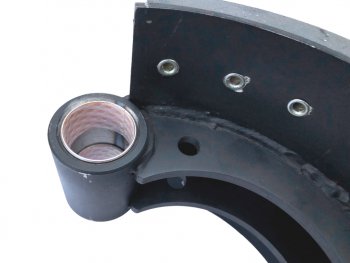 8 199 р. Колодки тормозные ЧМЗАП-99064,93853,99065 (2шт.) комплект на колесо BRAKE BLOCKS BRAKE BLOCKS 314-3502090  с доставкой в г. Воронеж. Увеличить фотографию 3