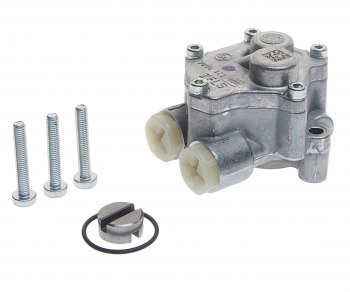 19 999 р. Насос топливный DAF ТННД BOSCH BOSCH 3576671113  с доставкой в г. Воронеж. Увеличить фотографию 2