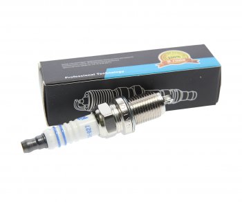 105 р. Свеча зажигания KIA Rio 2,Carens 2 (1.6),Spectra (16V) (1шт.) MEGAPOWER MEGAPOWER 370-31-027  с доставкой в г. Воронеж. Увеличить фотографию 2
