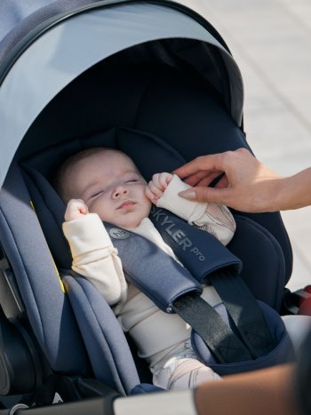 9 449 р. Автокресло детское 0-13кг (0+) 0-1.5лет dark grey Skyler Pro HAPPY BABY HAPPY BABY 4690624062216  с доставкой в г. Воронеж. Увеличить фотографию 32
