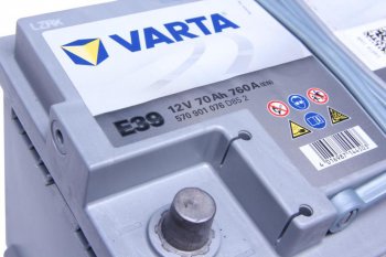 28 799 р. Аккумулятор VARTA Silver Dynamic AGM 70Ач обратная полярность VARTA 6ст70(0) e39 (a7)  с доставкой в г. Воронеж. Увеличить фотографию 2