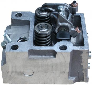 Головка блока КАМАЗ в сборе (ОАО КАМАЗ) KAMAZ 740.1003010-20