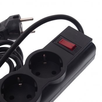 869 р. Фильтр сетевой 3м 10А 2200Вт 5 гнезд + 2 USB с заземлением черный DEFENDER DEFENDER 99753  с доставкой в г. Воронеж. Увеличить фотографию 2