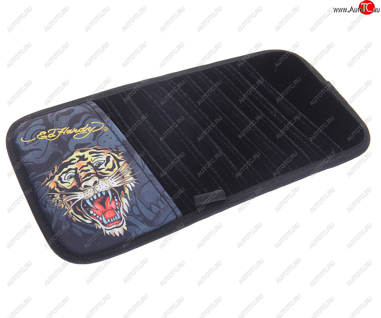 39 р. Держатель CD-дисков TIGER на козырек (10 дисков) ED HARDY ED HARDY eh-00219  с доставкой в г. Воронеж