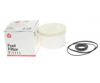 Фильтр топливный TOYOTA Hilux (05-) SAKURA SAKURA f1111