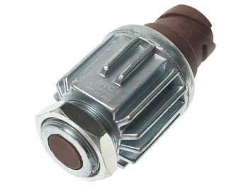 1 139 р. Выключатель MAN F90,M2000,L2000,F2000 стоп-сигнала (4-х контактный) STARTEC STARTEC inf.01.401  с доставкой в г. Воронеж. Увеличить фотографию 3