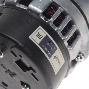 8 899 р. Генератор ГАЗ-33104 дв.Д-245.7 14В 135А STARTVOLT STARTVOLT lg 0310 STARTVOLT lg 0310  с доставкой в г. Воронеж. Увеличить фотографию 3