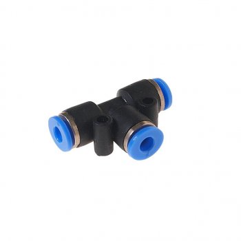 Фитинг для пластиковых трубок Т-образный 4мм ROCKFORCE ROCKFORCE rf-spe04